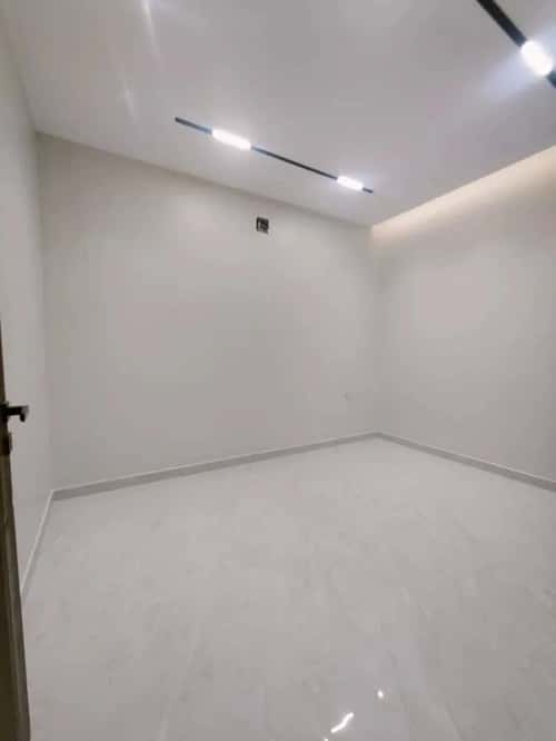 Floor 165.81 SQM with 4 Bedrooms Al-Muanisiyah, East Riyadh, Riyadh