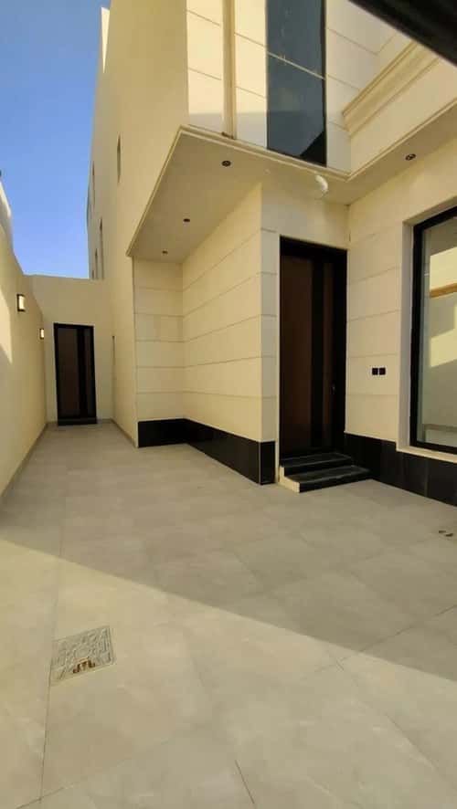 Villa 390.73 SQM Facing North on 15m Width Street Al Bayan, East Riyadh, Riyadh