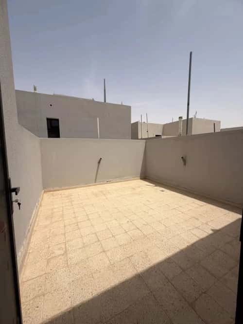 Villa 312 SQM Facing South on 18m Width Street Al-Maizaliyah, East Riyadh, Riyadh