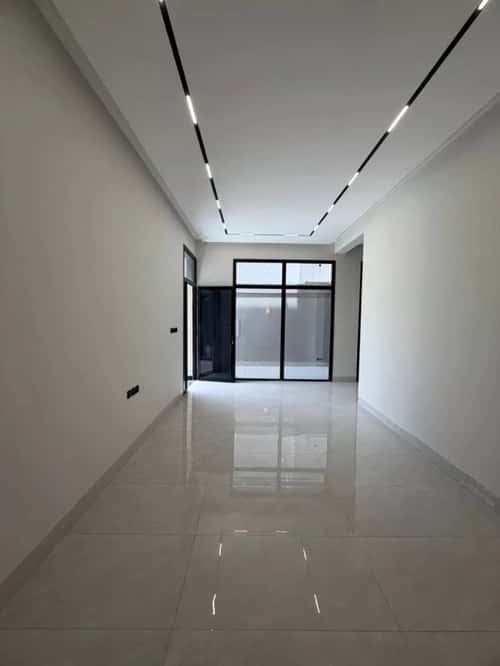 Villa 312 SQM Facing South on 18m Width Street Al-Qadisiyah, East Riyadh, Riyadh