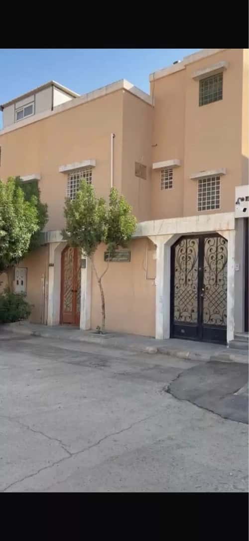 عمارة 250 متر مربع واجهة جنوبية الشهداء، شرق الرياض، الرياض