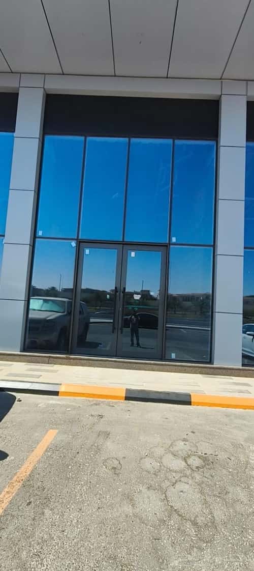 Showroom for Rent Al Jameah, Alzahran