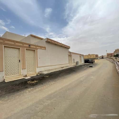 فيلا 552 متر مربع غربية على شارع 15م الضاحي الشرقي، بريدة