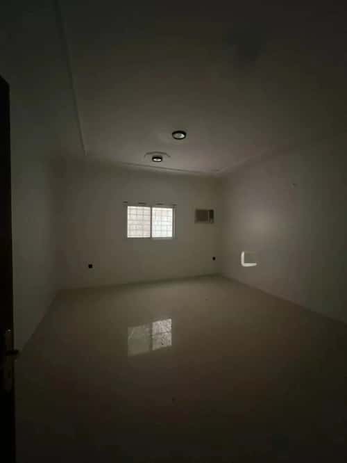 Floor 750 SQM with 4 Bedrooms Al-Ezdihar, North Riyadh, Riyadh