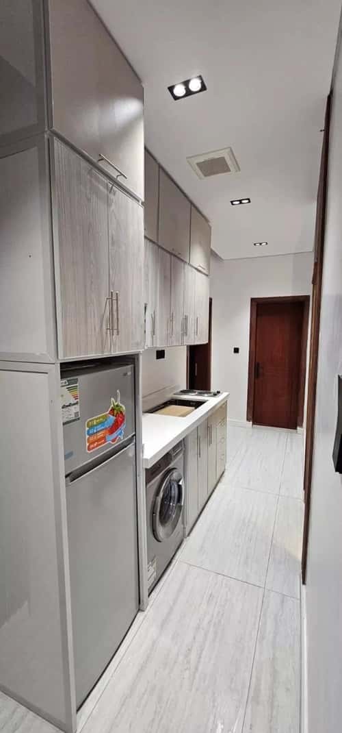 Building 605.28 SQM Facing West Al Khalidiyah, Madinah