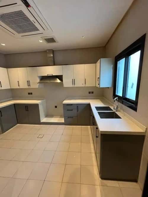 Villa 900 SQM Facing South with 4 Bedrooms Hitteen, North Riyadh, Riyadh