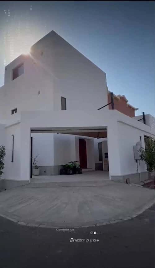 فيلا 270 متر مربع واجهة ثلاثة ب 4 غرف أبحر الجنوبية، شمال جدة، جدة