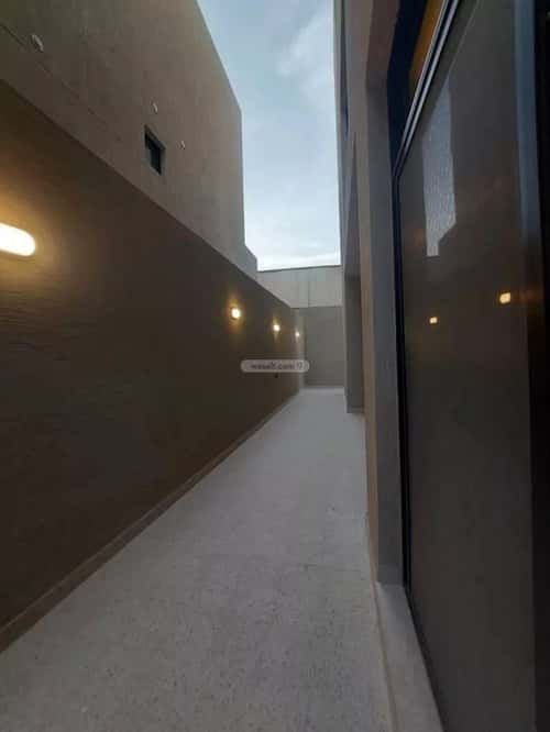 Building 900 SQM Facing East An-Narjis, North Riyadh, Riyadh