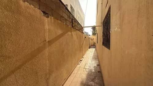 فيلا 450 متر مربع غربية على شارع 20م الشاطئ الشرقي، الدمام