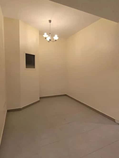 Villa 200 SQM Facing East with 3 Bedrooms King Abdullah, Central Riyadh, Riyadh