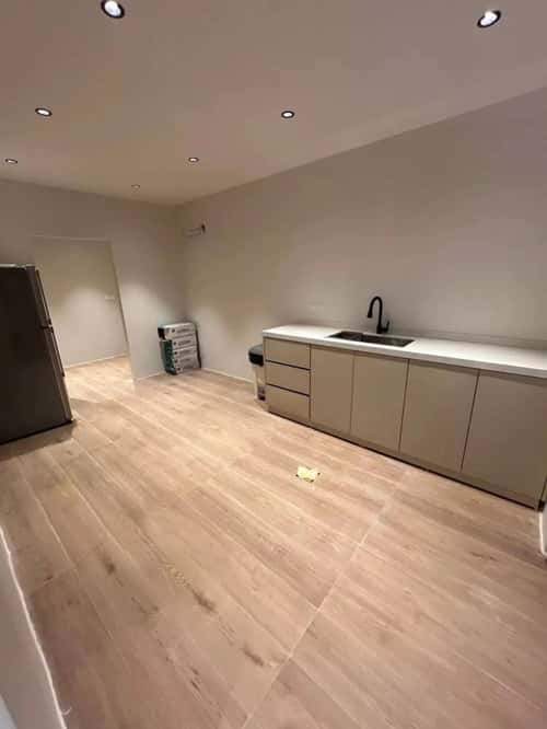 Villa 250 SQM Facing South on 15m Width Street King Abdullah, Central Riyadh, Riyadh