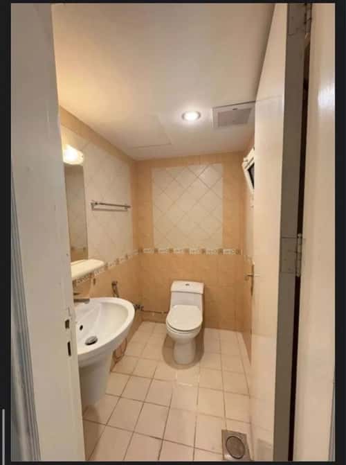 Apartment 100 SQM with 3 Bedrooms Al-Ezdihar, North Riyadh, Riyadh