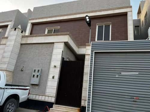 فيلا 240 متر مربع جنوبية على شارع 15م الرمال، شرق الرياض، الرياض
