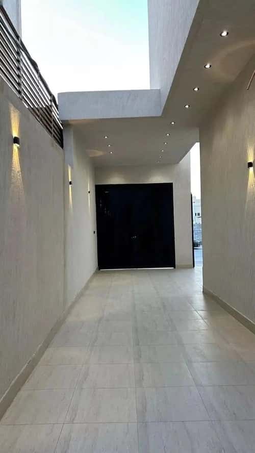 Villa 360 SQM Facing East on 20m Width Street Al-Mahdiyah, West Riyadh, Riyadh