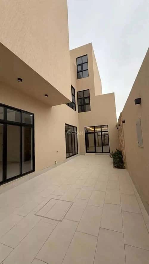 Villa 353.89 SQM Facing East on 20m Width Street Al-Mahdiyah, West Riyadh, Riyadh