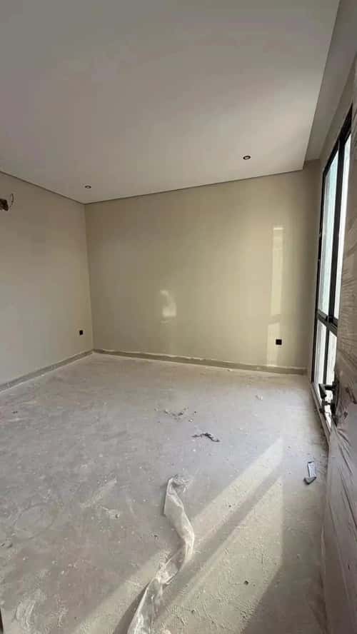 Villa 338.71 SQM Facing East on 20m Width Street Al-Mahdiyah, West Riyadh, Riyadh