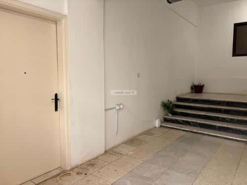 Building 678.6 SQM Facing North Al-Murooj, North Riyadh, Riyadh