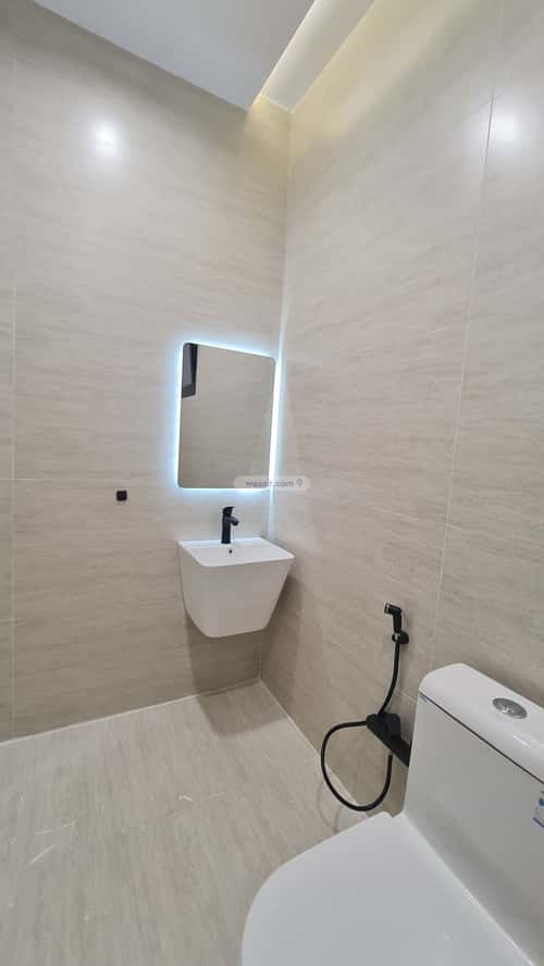 Floor 299.1 SQM with 8 Bedrooms Al Wahah, Khamis Mushait