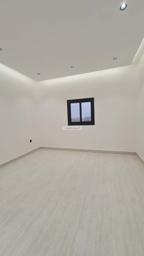 Floor 299.1 SQM with 8 Bedrooms Al Wahah, Khamis Mushait