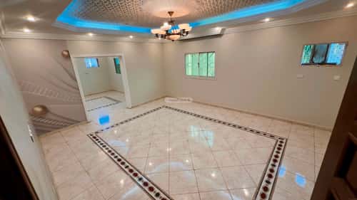 Building 650 SQM with 4 Floors Facing South Madaen Al Fahad, South Jeddah, Jeddah
