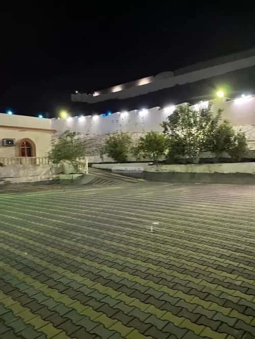 فيلا 2793.64 متر مربع شرقية على شارع 10م الرحاب، الطائف