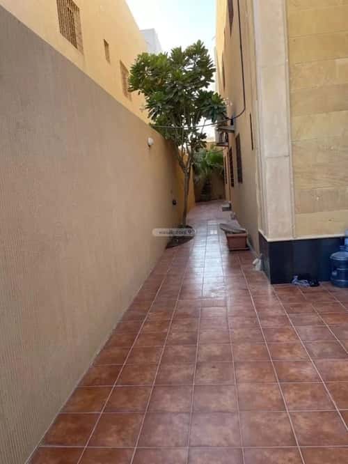 Villa 300 SQM Facing North on 15m Width Street Teebh, Aldammam