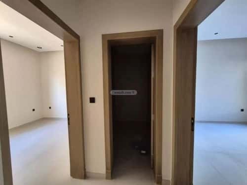 Floor 200.1 SQM with 5 Bedrooms Ar-Rawabi, East Riyadh, Riyadh