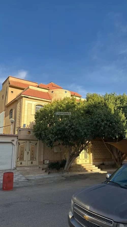 Villa 400 SQM Facing West on 15m Width Street Housing District, Bariduh