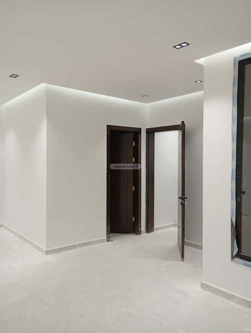 Villa 171.18 SQM Facing West on 20m Width Street Ar-Rimal, East Riyadh, Riyadh