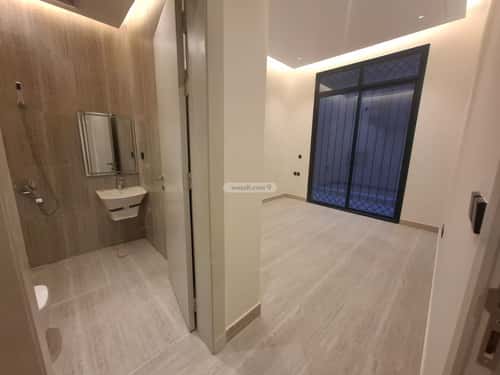 Floor 135 SQM with 4 Bedrooms Al-Muanisiyah, East Riyadh, Riyadh