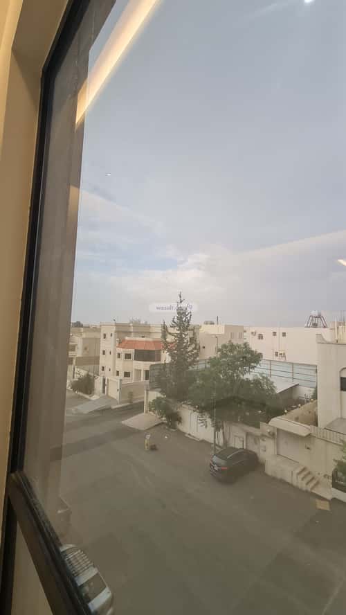 شقة ب 7 غرف الجامعيين، خميس مشيط