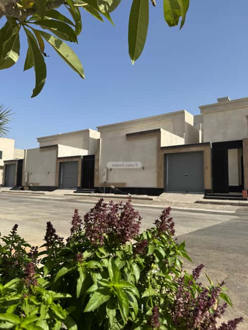 فيلا 312 متر مربع جنوبية غربية على شارع 15م القرينية، جنوب جدة، جدة