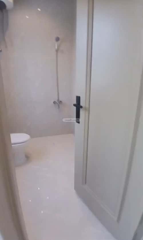 Floor 210.53 SQM with 3 Bedrooms Okaz, South Riyadh, Riyadh