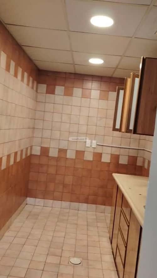Apartment 880 SQM with 3 Bedrooms Senayat Al Thoqbah, Khobar