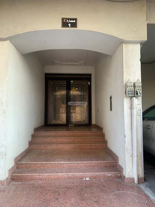 Apartment 880 SQM with 3 Bedrooms Senayat Al Thoqbah, Khobar
