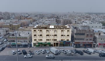 عمارة سكنية تجارية 640م2 بحي الصيهد بالرقيقه