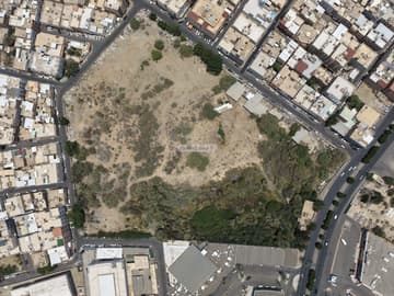 أرض سكنية تجارية 51,901.28م2 بحي نخب