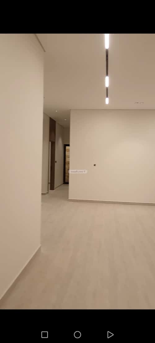 Floor with 6 Bedrooms Az-Zahra, West Riyadh, Riyadh