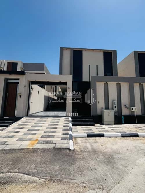 فيلا 434.59 متر مربع شمالية على شارع 25م الشعلة، الدمام