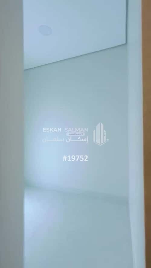 فيلا 434.59 متر مربع شمالية على شارع 25م الشعلة، الدمام