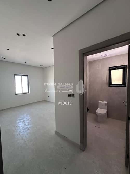 Villa 242.75 SQM King Fahad Dist, Aldammam