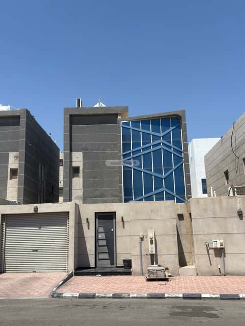 فيلا 290.48 متر مربع واجهة شرقية ب 3 غرف الراكة الجنوبية، الخبر