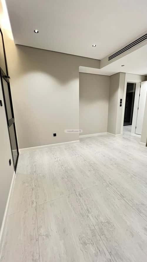 Floor with 3 Bedrooms Qurtubah, East Riyadh, Riyadh