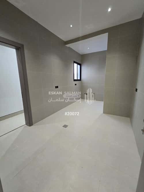 Floor 150.86 SQM with 4 Bedrooms Qurtubah, East Riyadh, Riyadh