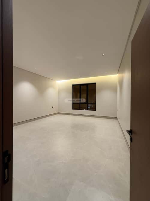 Villa 600 SQM Facing South East on 20m Width Street Al Tahlyah, Khobar