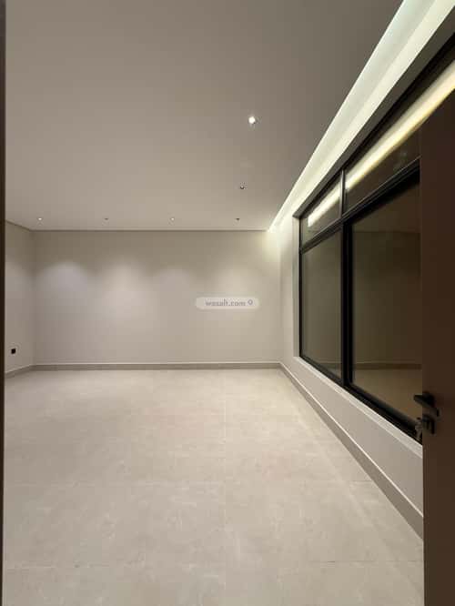 Villa 600 SQM Facing South East on 20m Width Street Al Tahlyah, Khobar