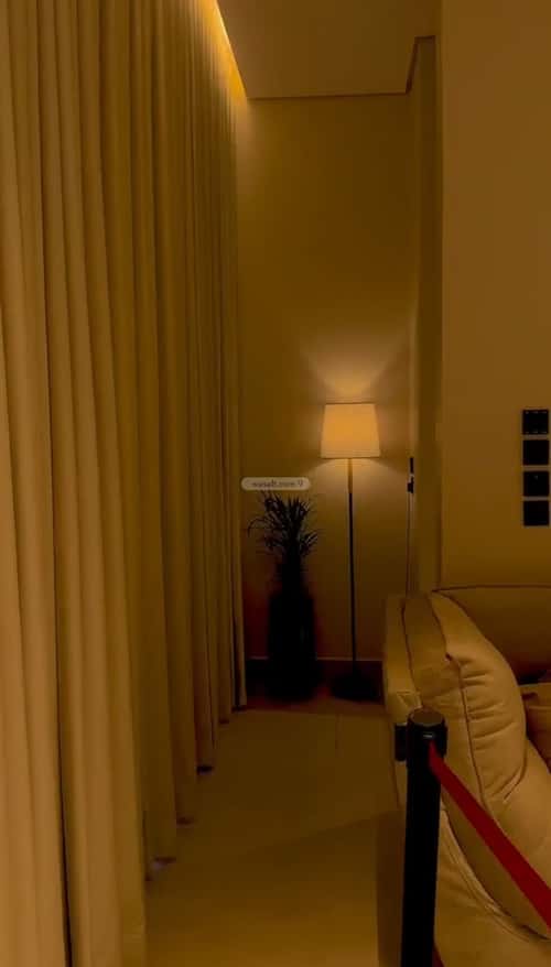 Floor with 4 Bedrooms Dahrat Al-Badeah, West Riyadh, Riyadh