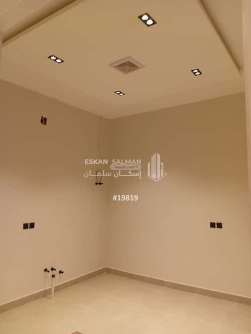 Floor 183.81 SQM with 6 Bedrooms Al-Janadriyah, East Riyadh, Riyadh
