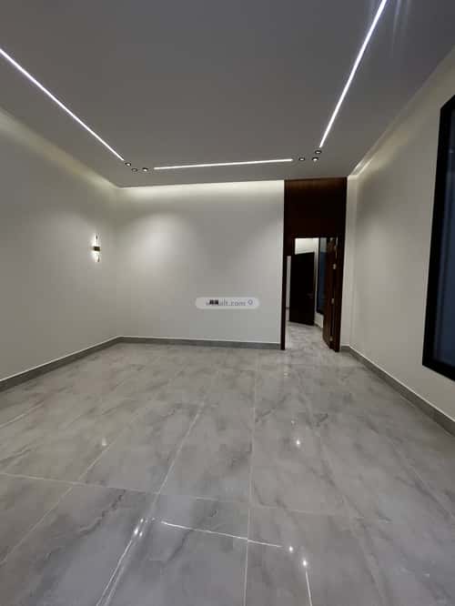 Floor 182 SQM with 5 Bedrooms Dirab, West Riyadh, Riyadh