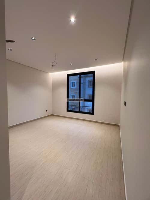 Semi-Furnished Apartment with 3 Bedrooms Al Rawdhah, North Jeddah, Jeddah